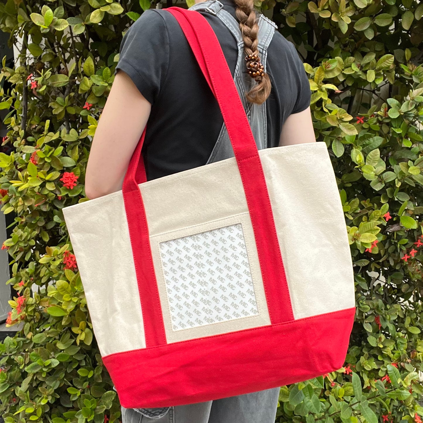 Self-Finishing Beach Bag Tote