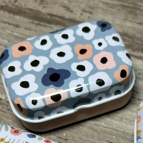 Magnetic Needle Case