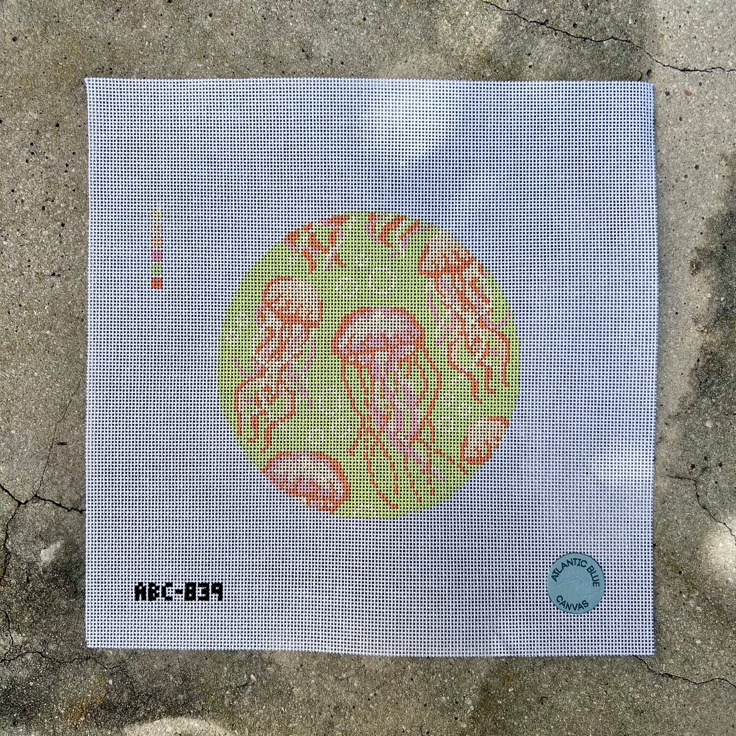 Jellyfish on Green 5" Round
