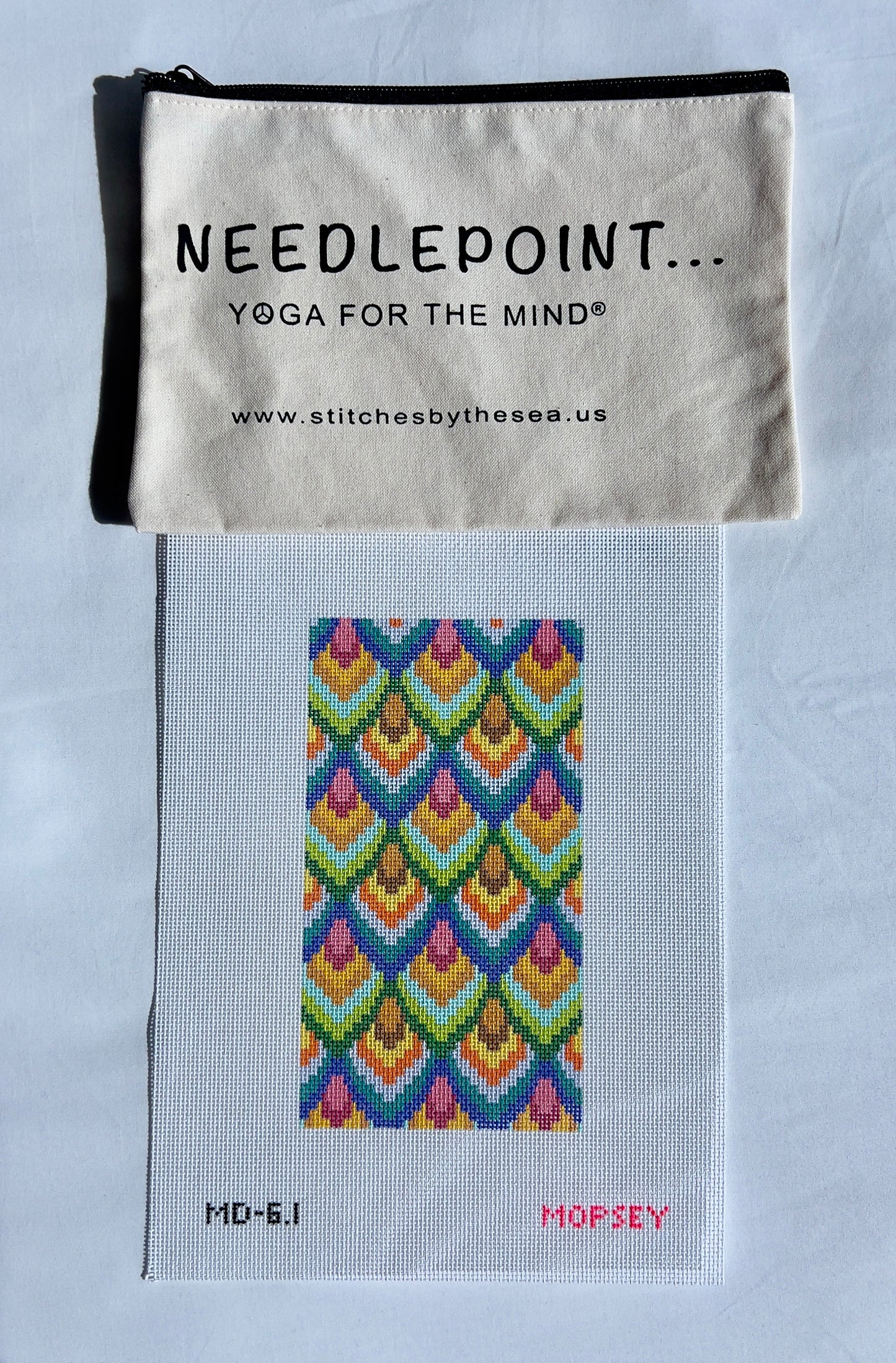 Rainbow Scalloped Eyeglass Case