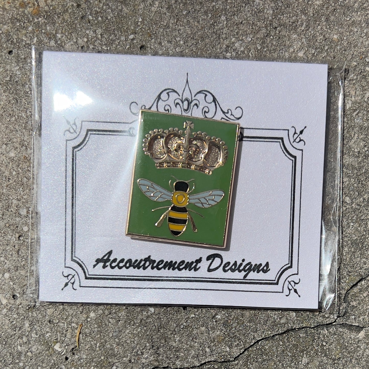 Queen Bee Magnet Needleminder