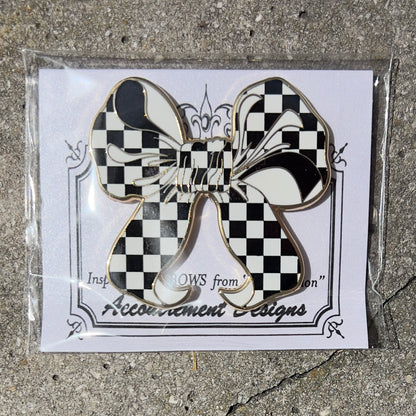 Bow Magnet