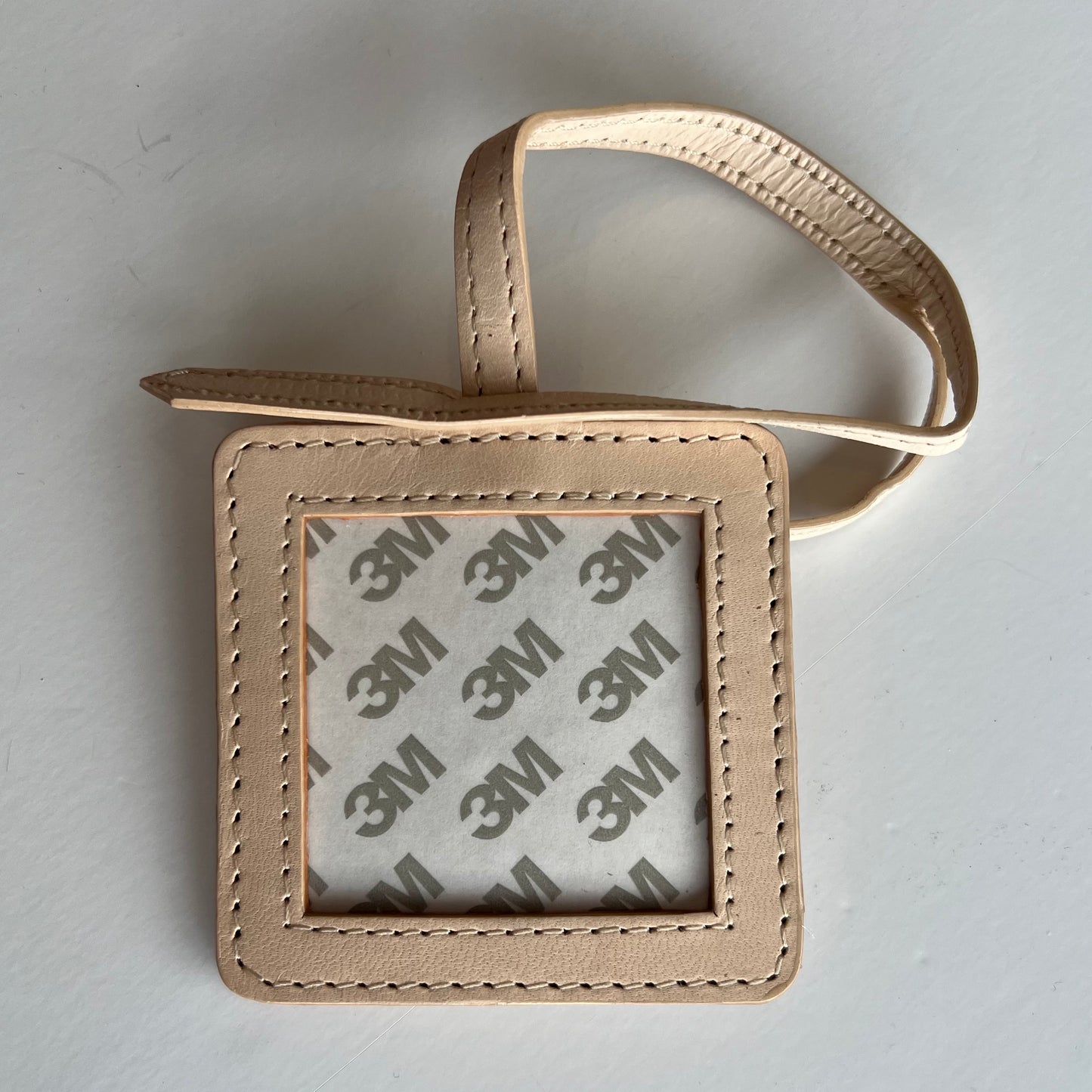 Self-Finishing Leather Bag Tag