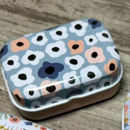 Magnetic Needle Case