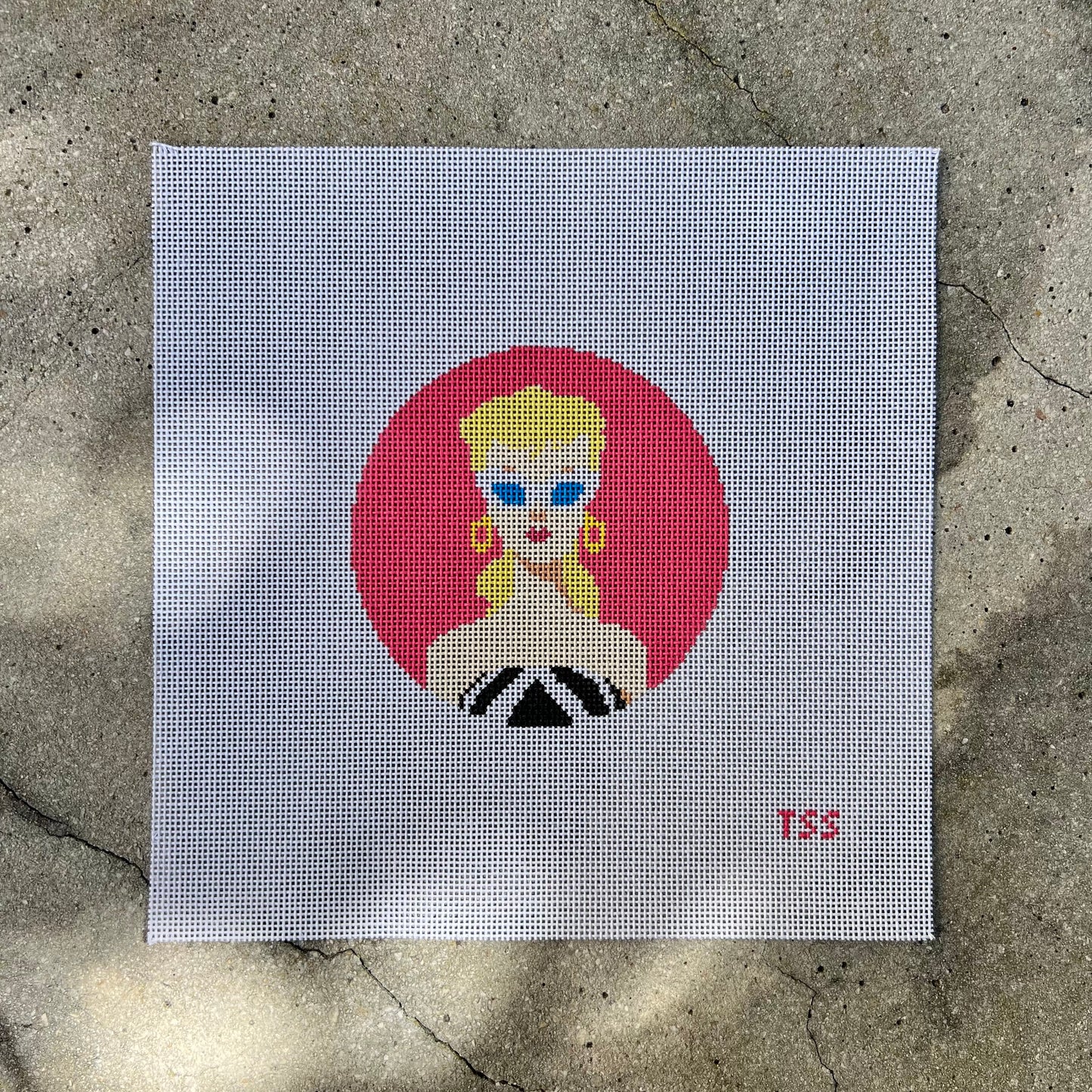 Retro Blonde 4" Round