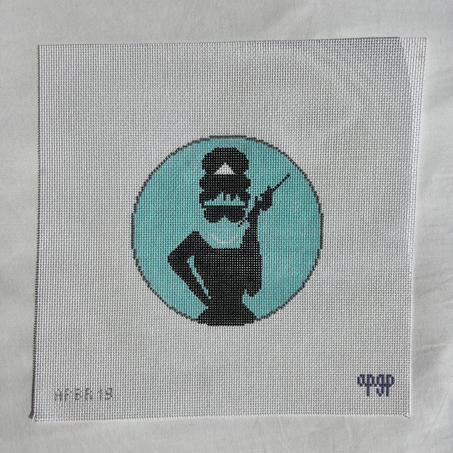 Audrey 4 ½" Round